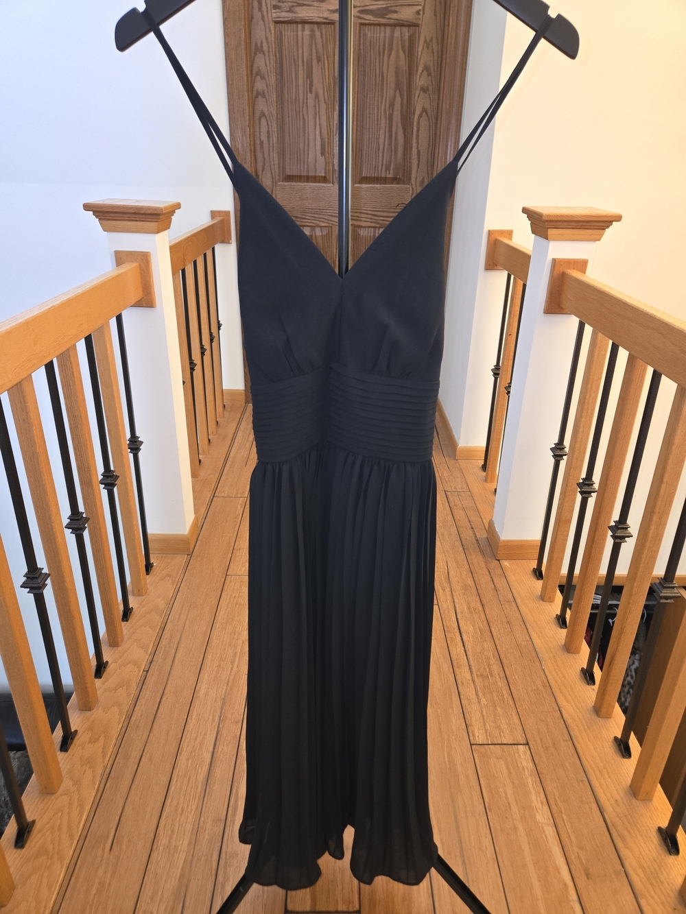 Lulus Black V-Neck Spaghetti Strap Midi Dress